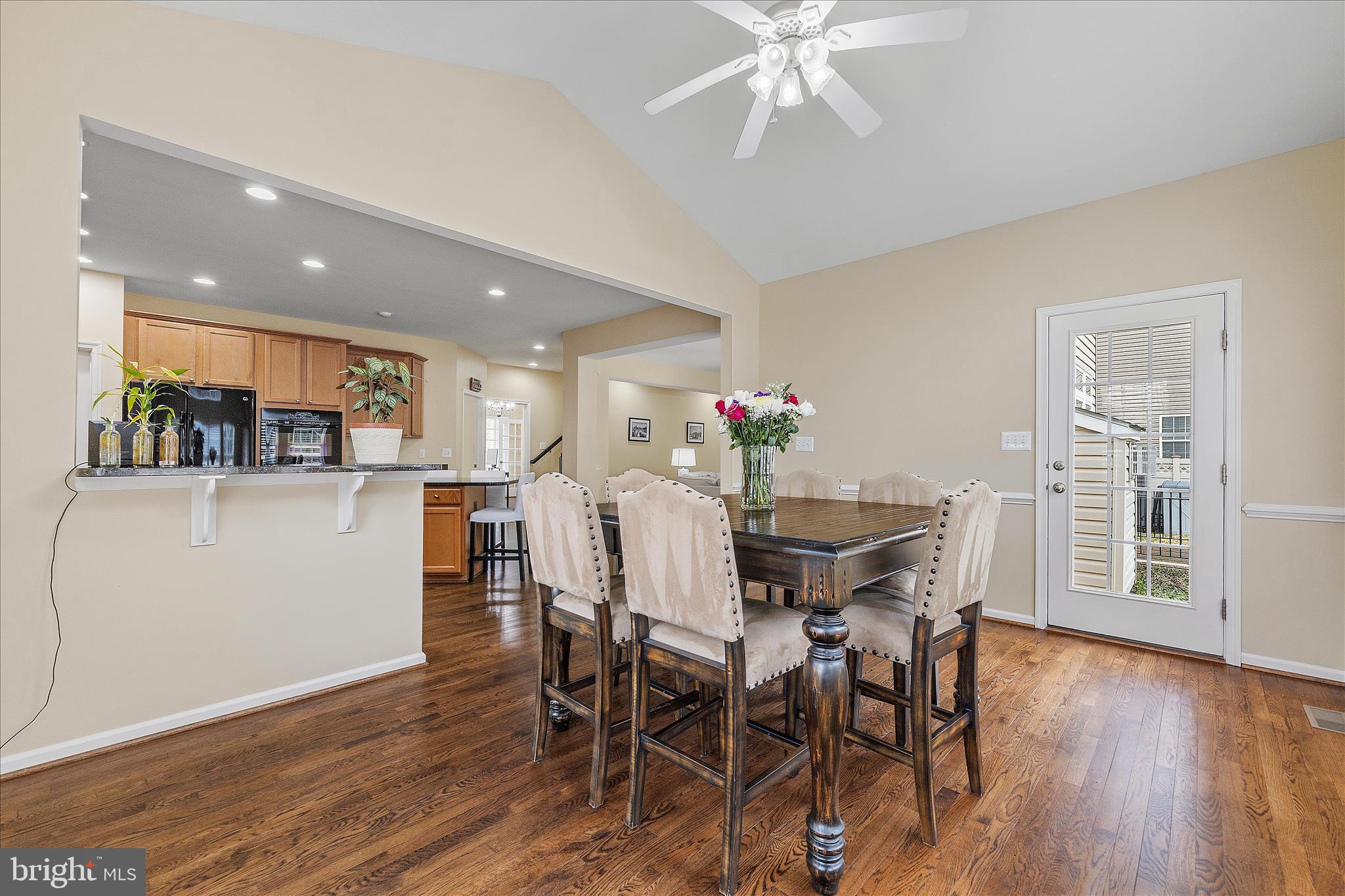 WAVERLY FARM - Residential