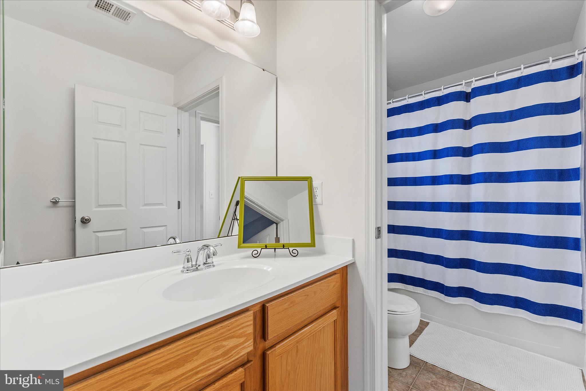 WAVERLY FARM - Residential