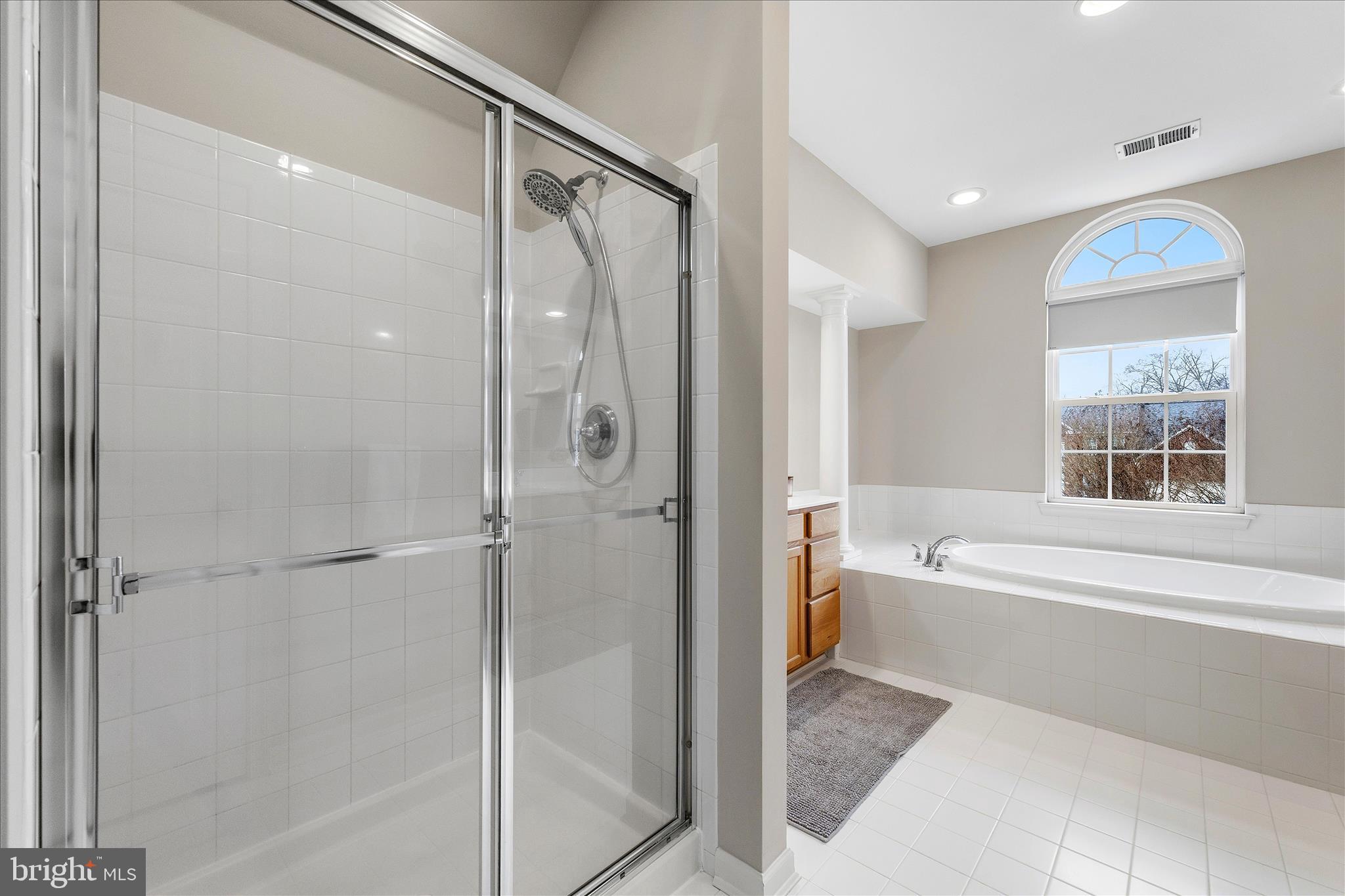 WAVERLY FARM - Residential