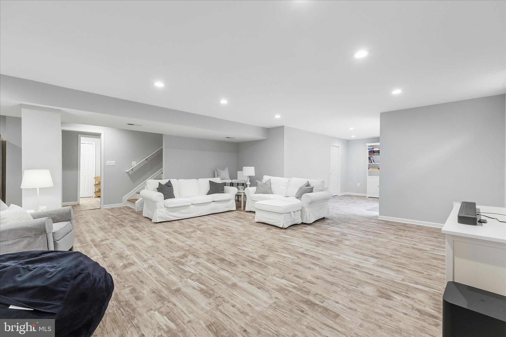 WAVERLY FARM - Residential