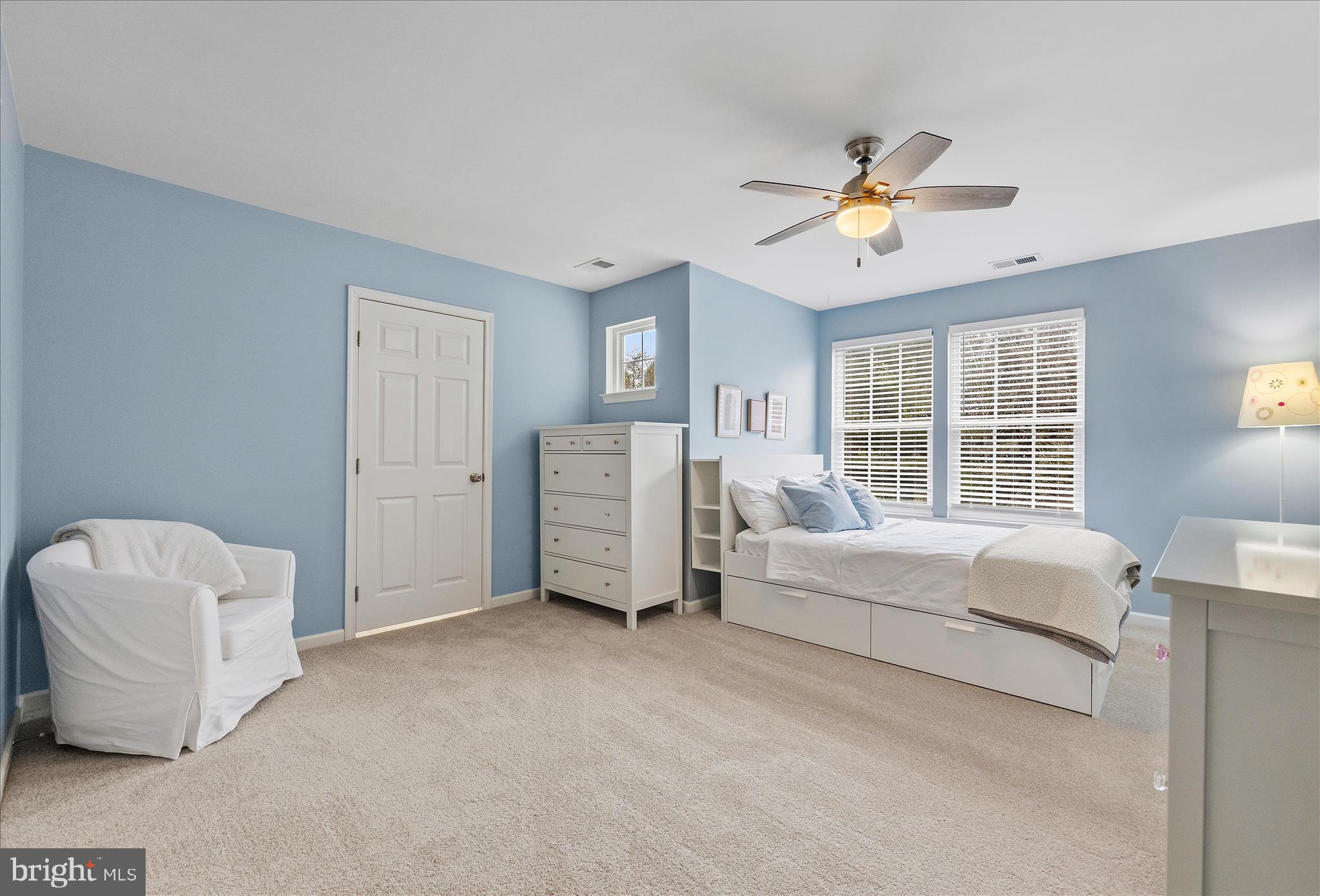 WAVERLY FARM - Residential