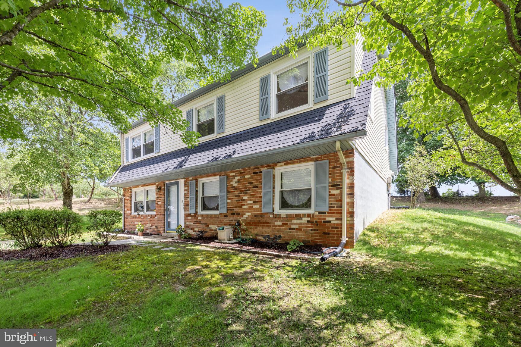 MARLBORO MEADOWS - Residential