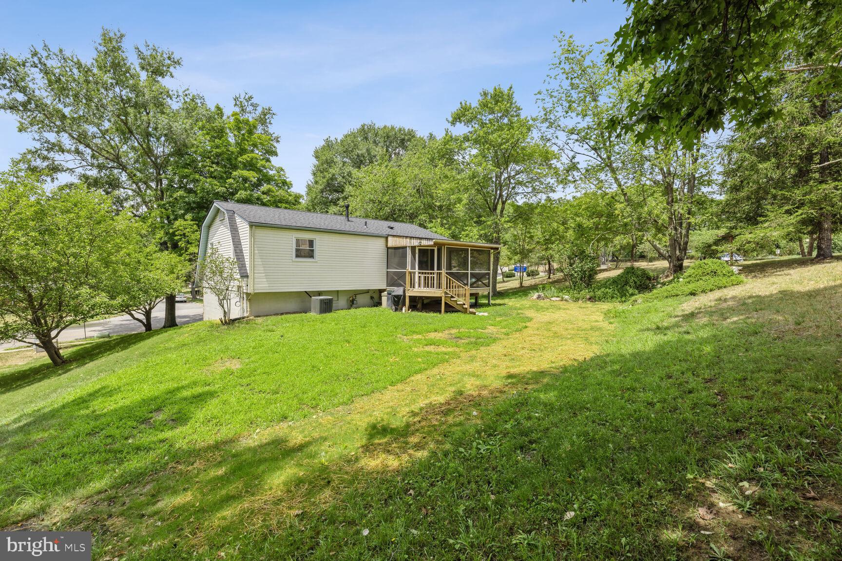 MARLBORO MEADOWS - Residential