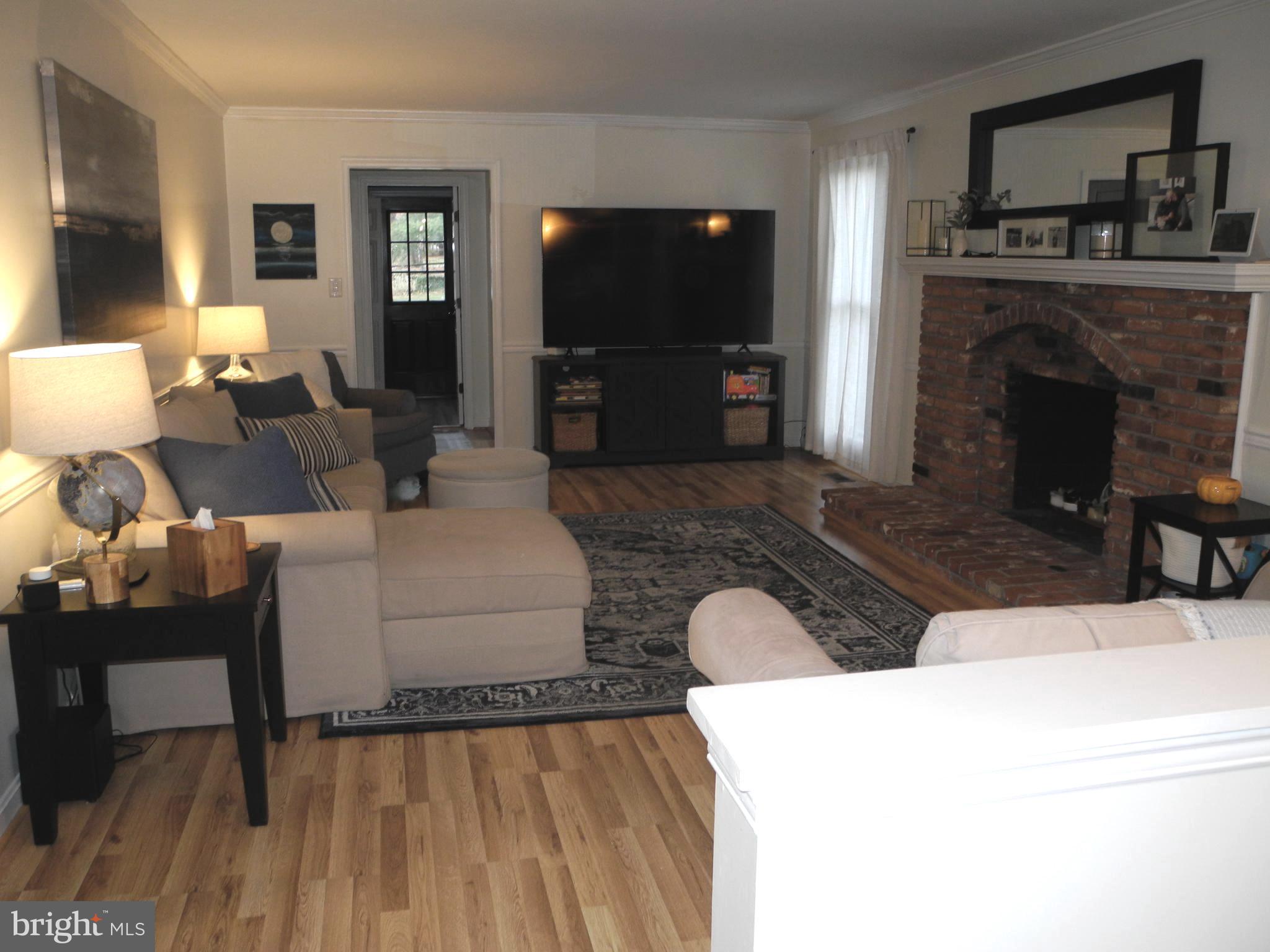 FOXLEIGH MEADOWS - Residential