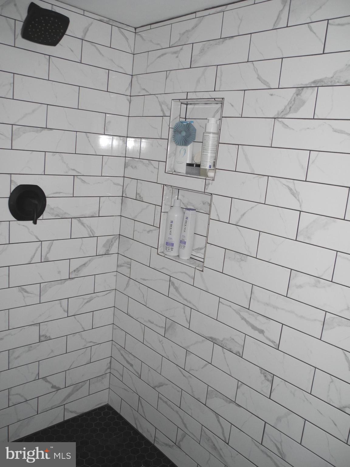 FOXLEIGH MEADOWS - Residential