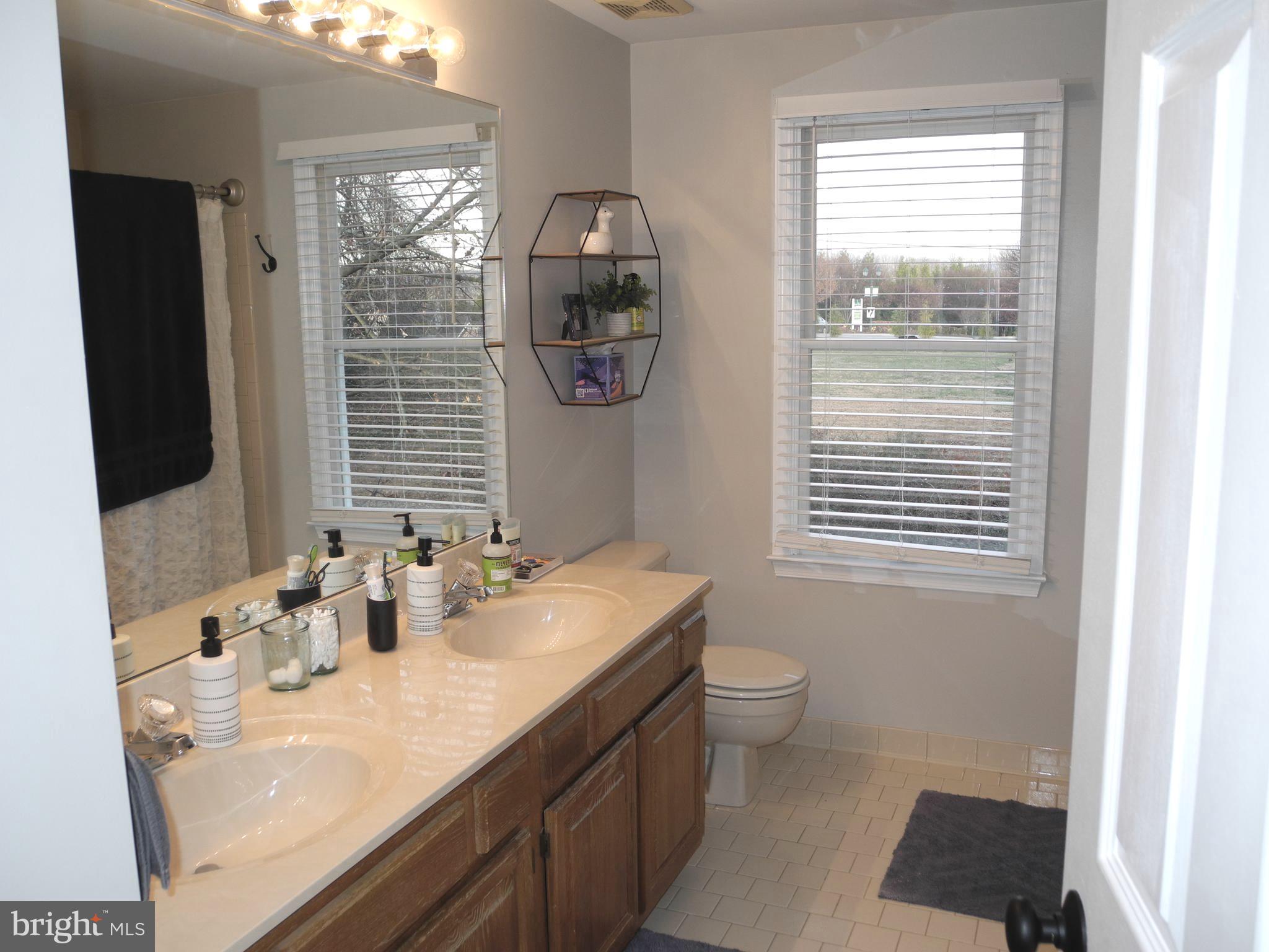 FOXLEIGH MEADOWS - Residential