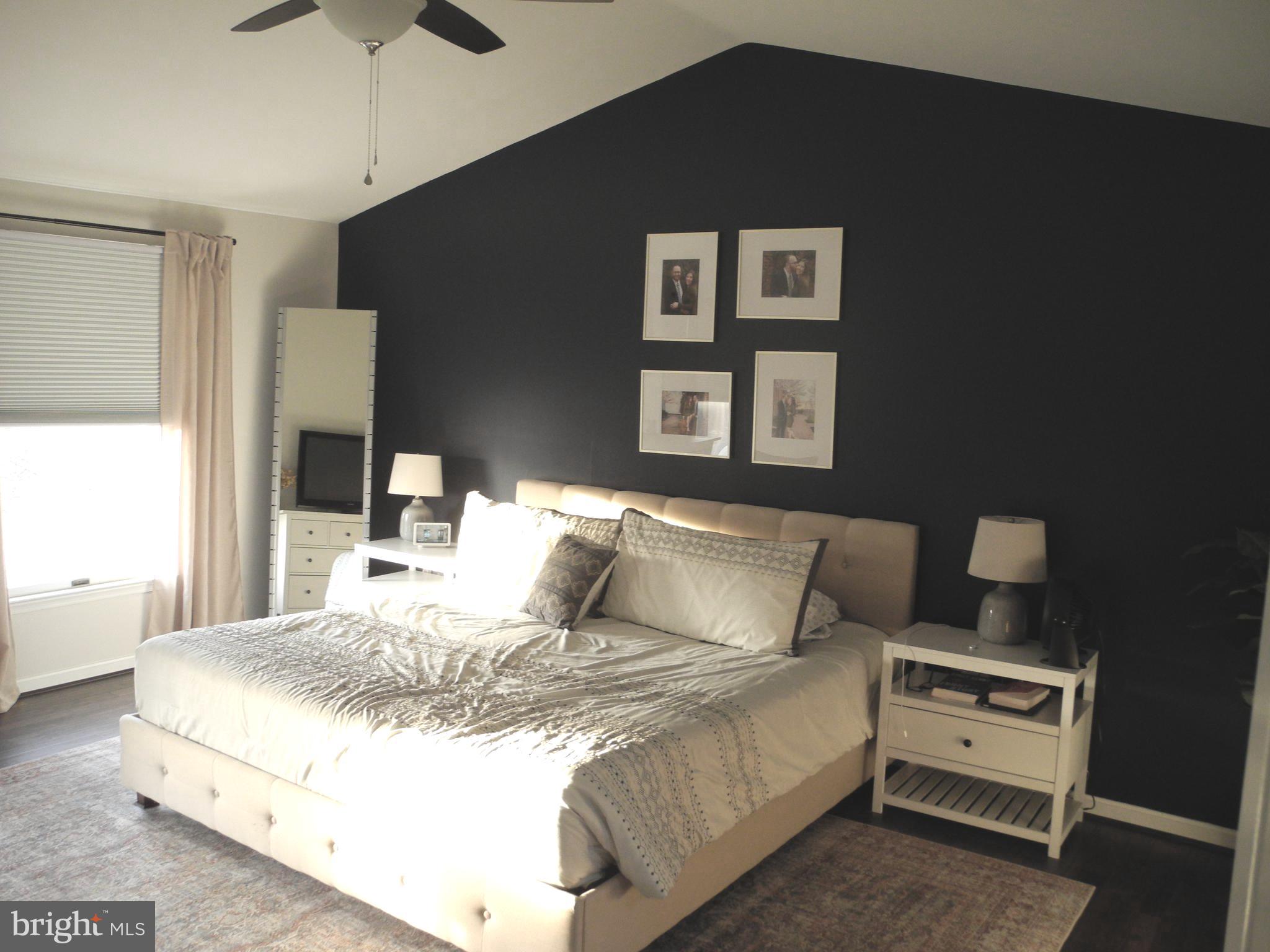 FOXLEIGH MEADOWS - Residential