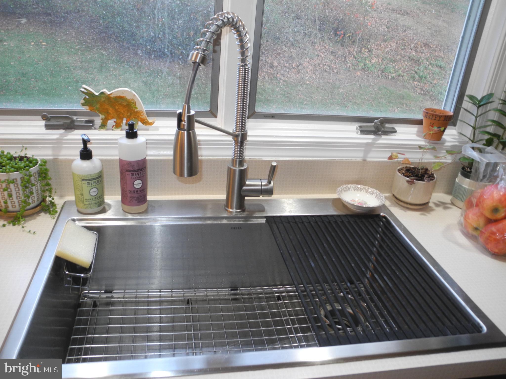 FOXLEIGH MEADOWS - Residential