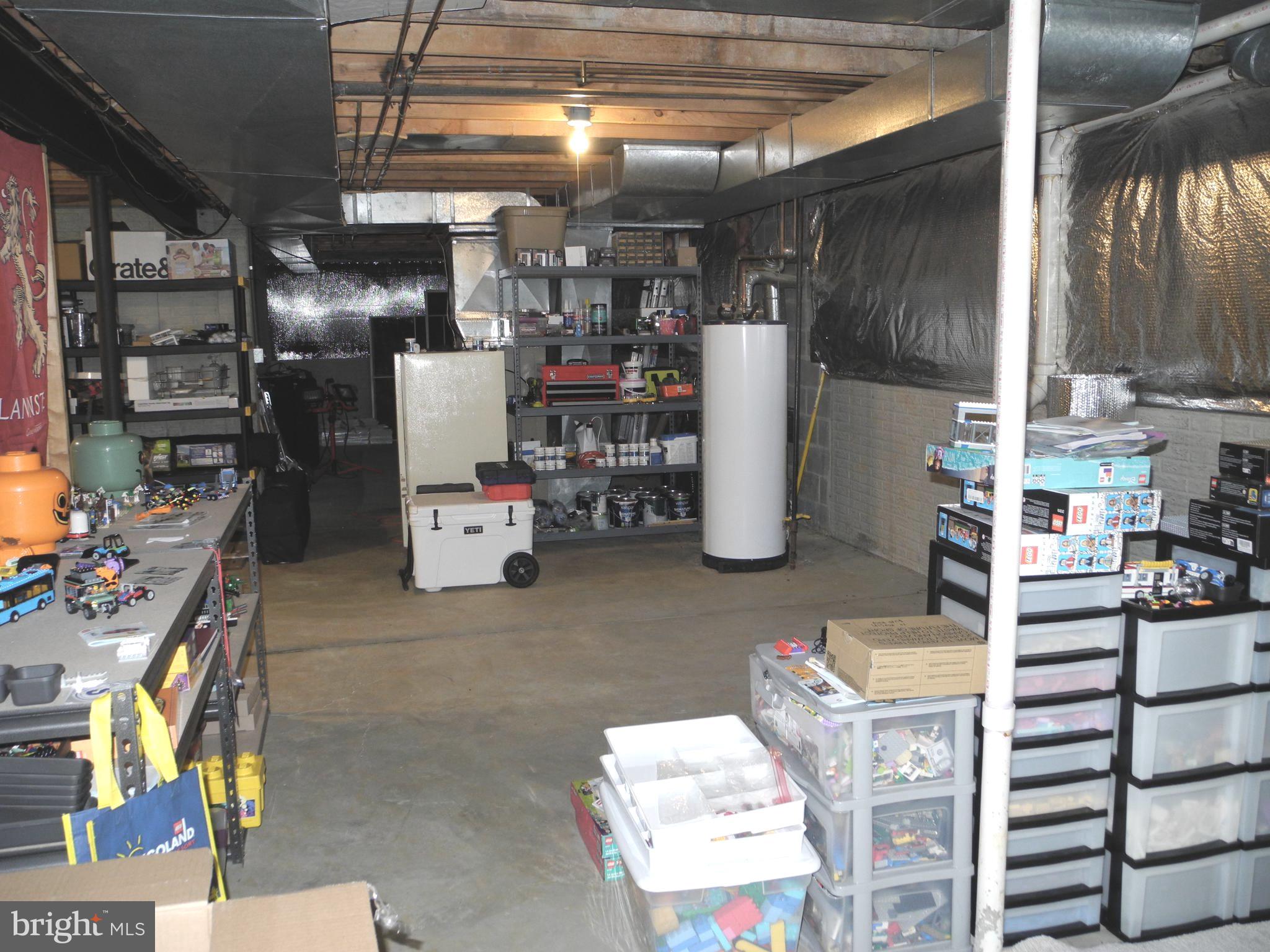 FOXLEIGH MEADOWS - Residential