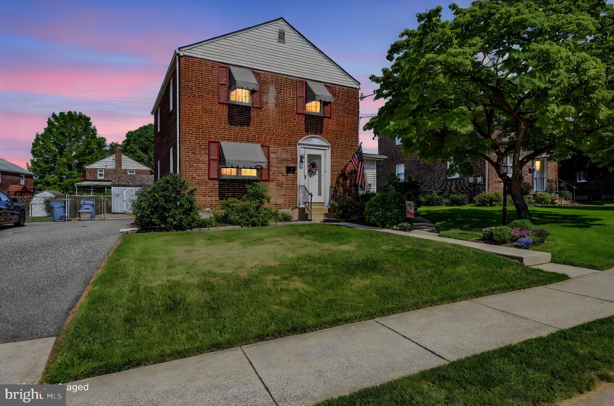 33 RICHARD AVENUE