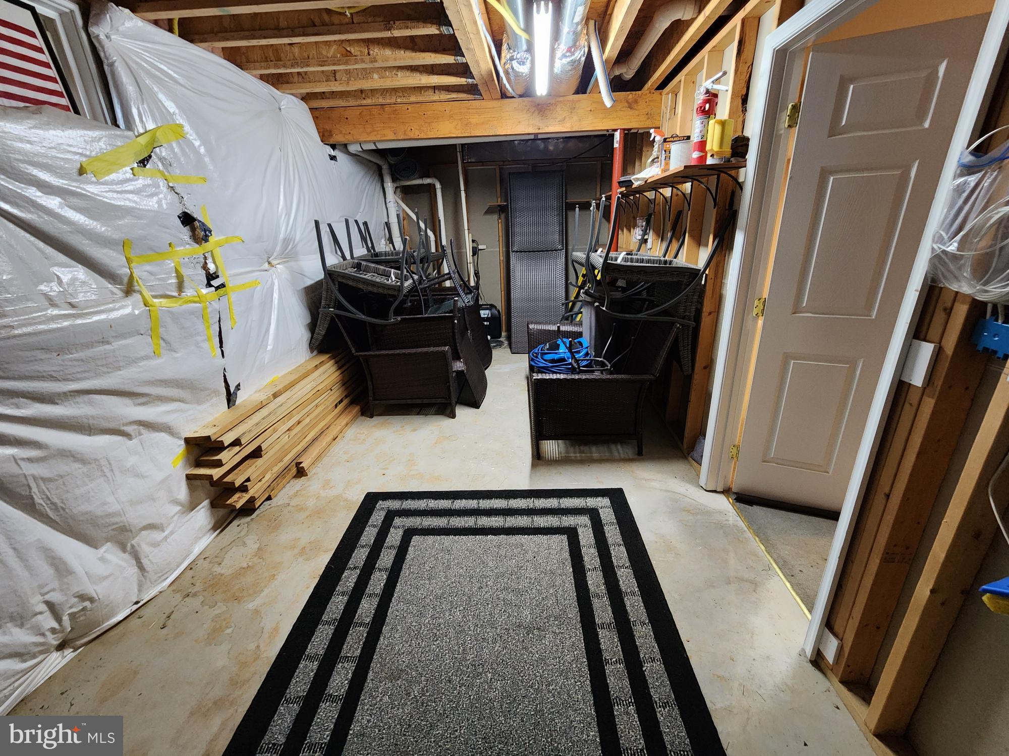 APPLE KNOLLS - Residential