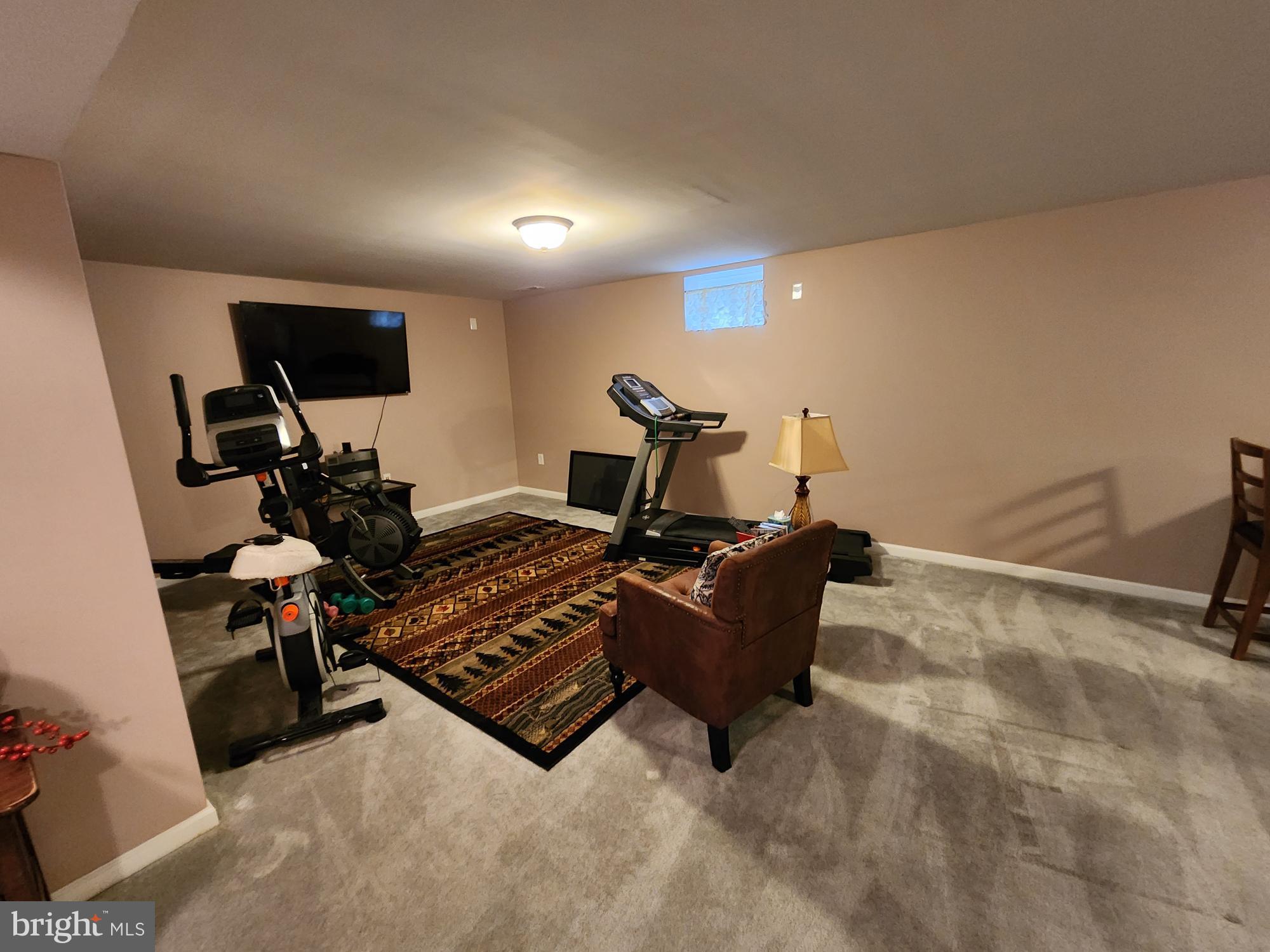 APPLE KNOLLS - Residential