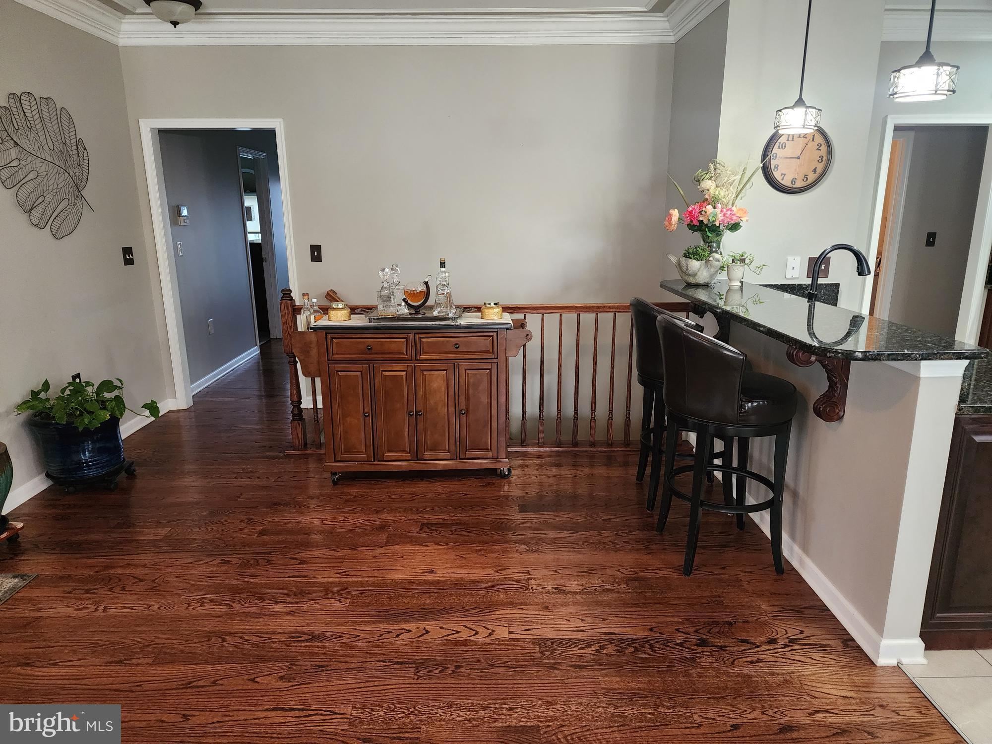 APPLE KNOLLS - Residential