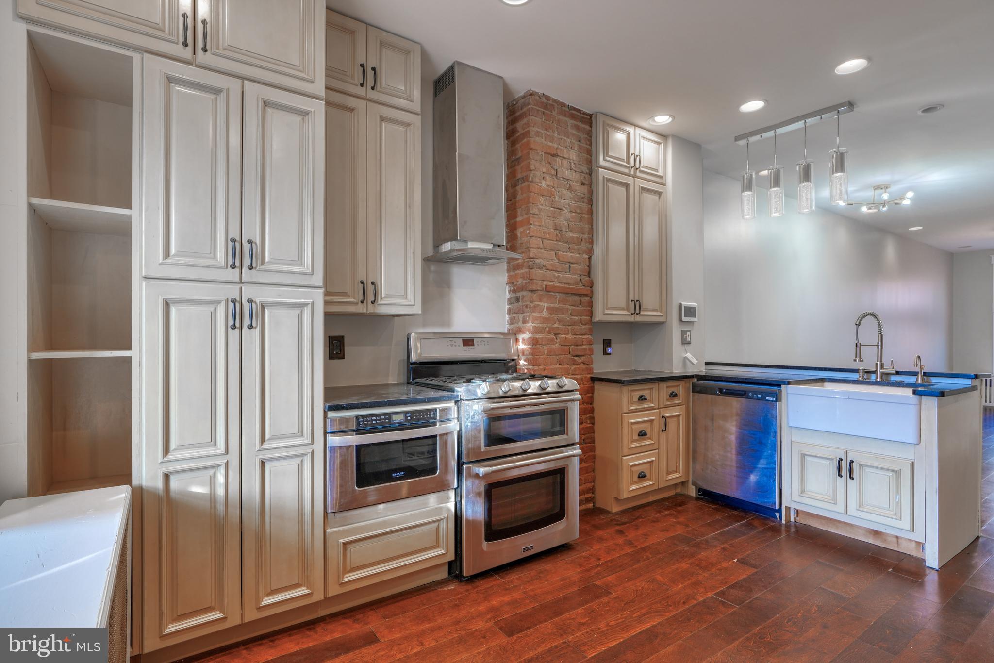 CANTON - Residential