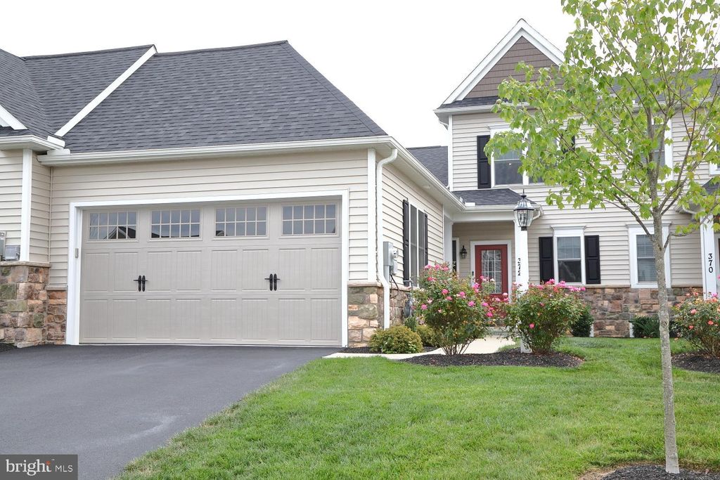 Photo of 372 English Ivy Drive, Lititz, PA 17543 (MLS # PALA2056408)