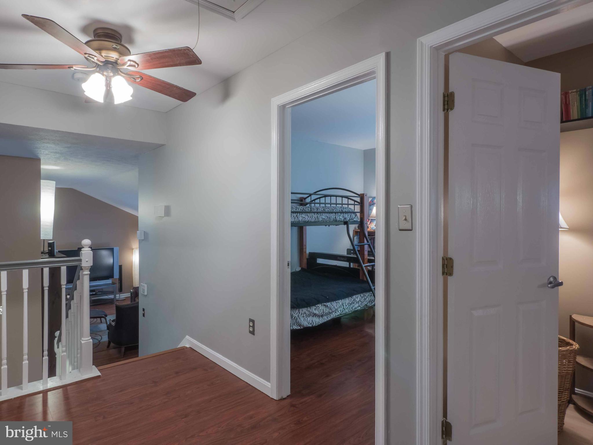 SYMPHONY WOODS - Residential