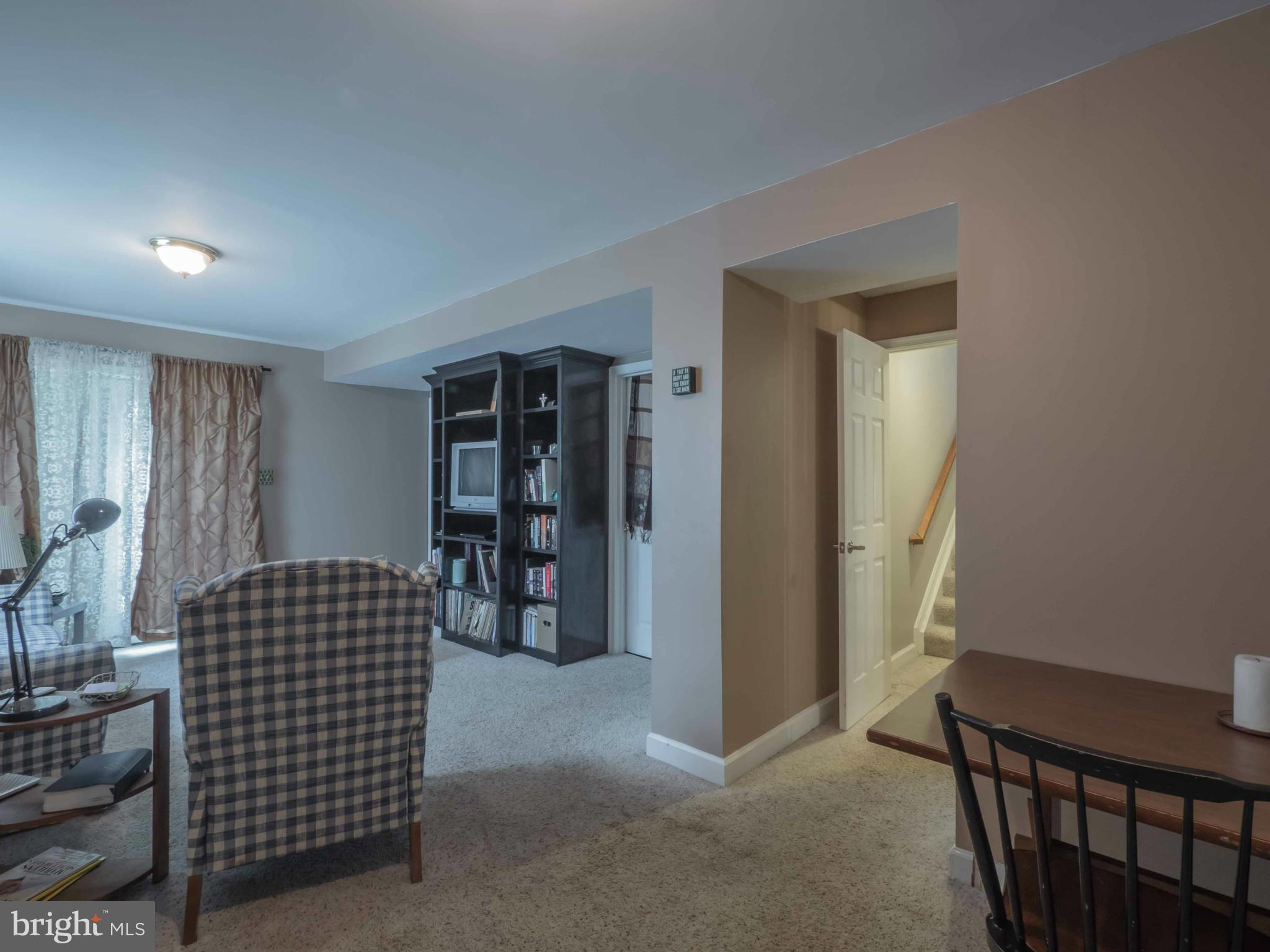 SYMPHONY WOODS - Residential