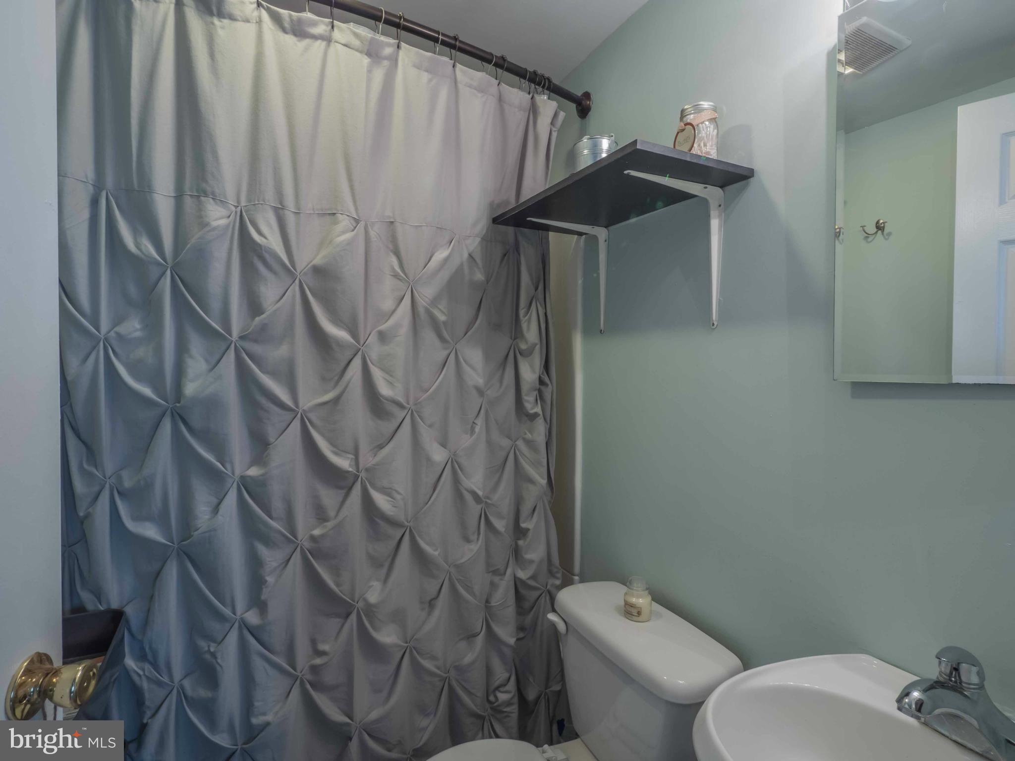 SYMPHONY WOODS - Residential