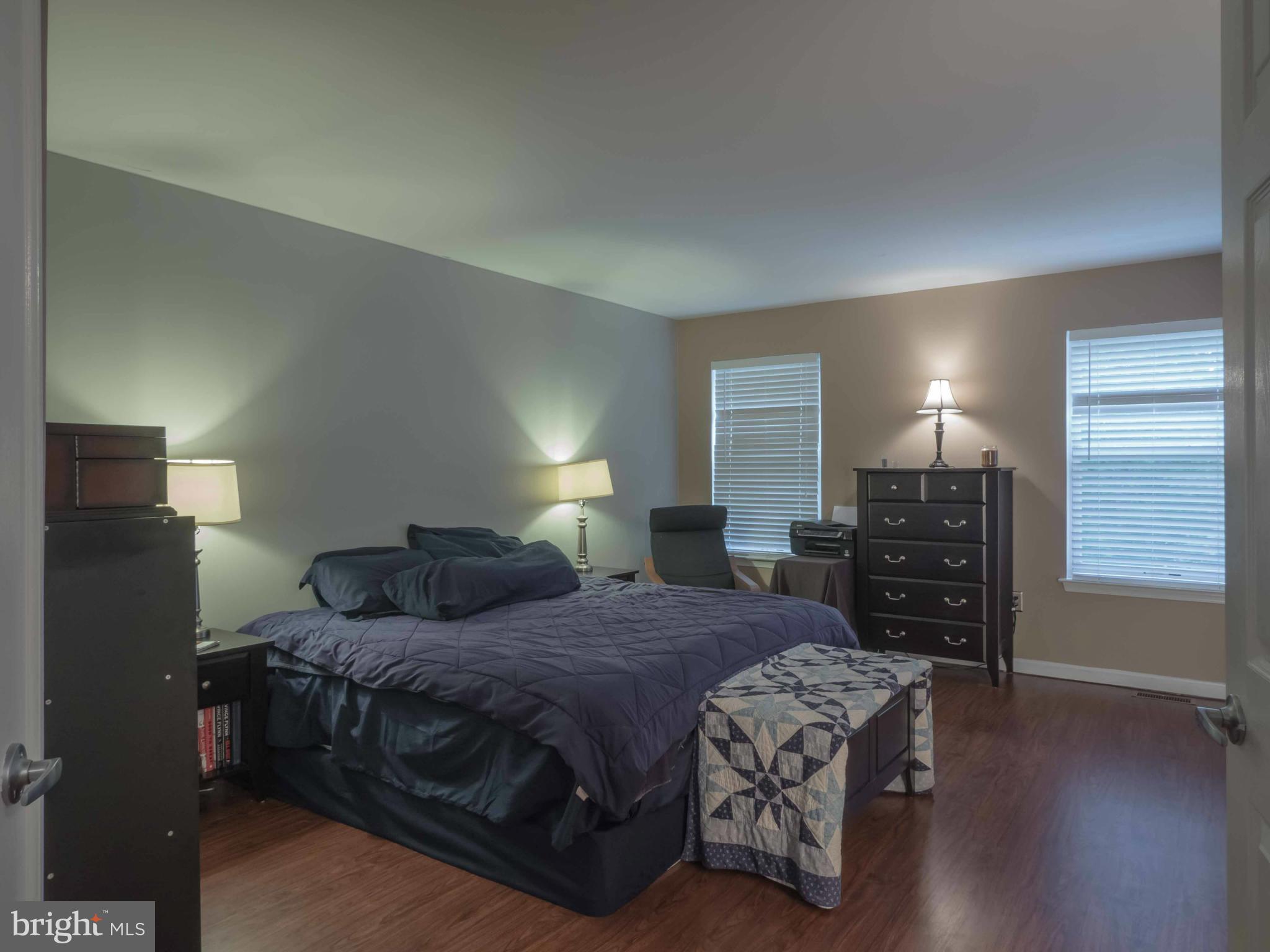 SYMPHONY WOODS - Residential