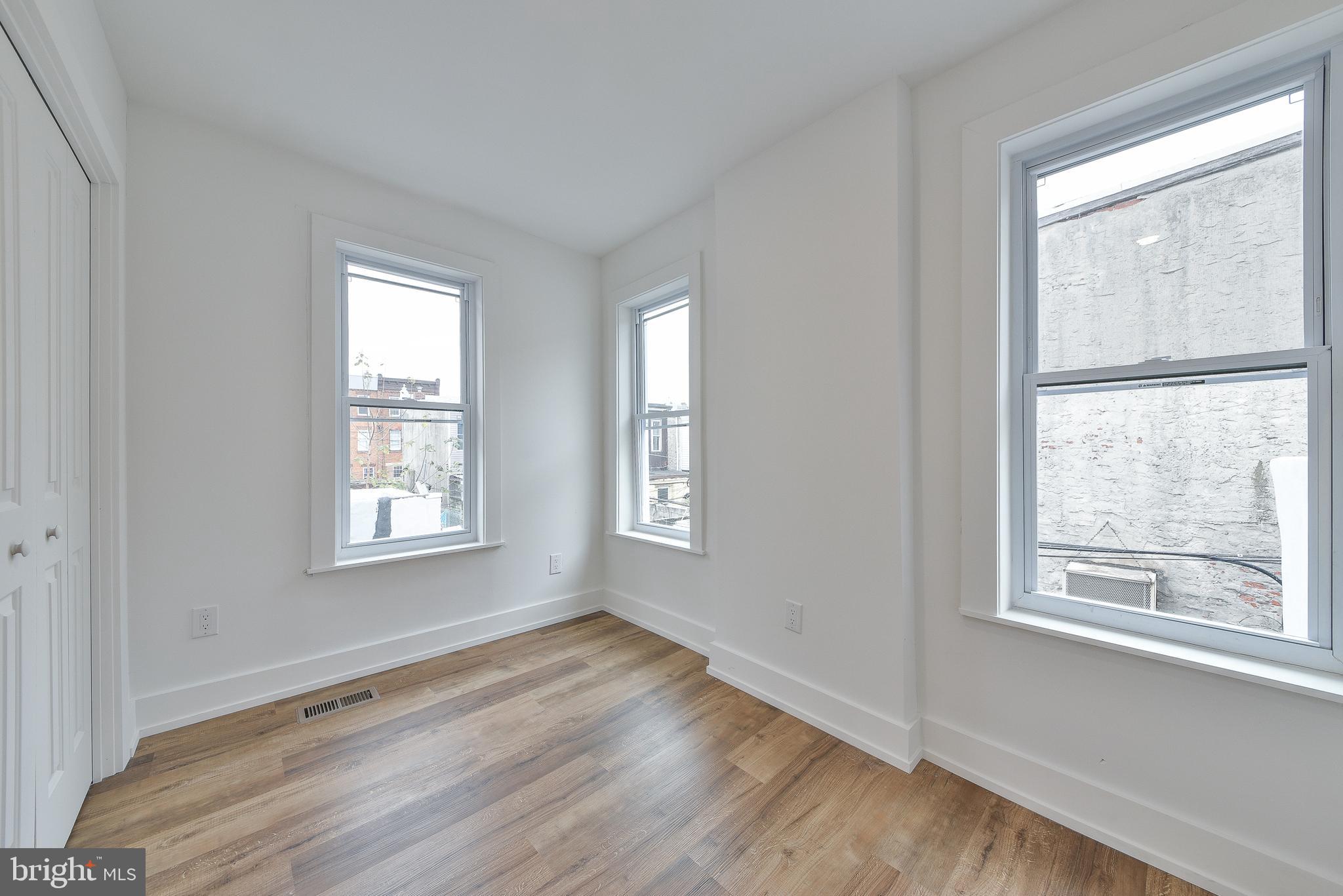 DICKINSON NARROWS - Residential Lease