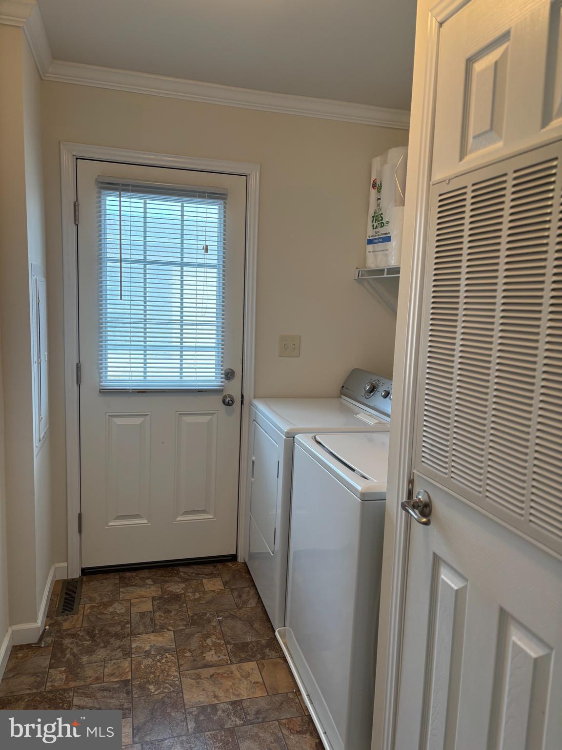 NESHAMINY FALLS - Residential