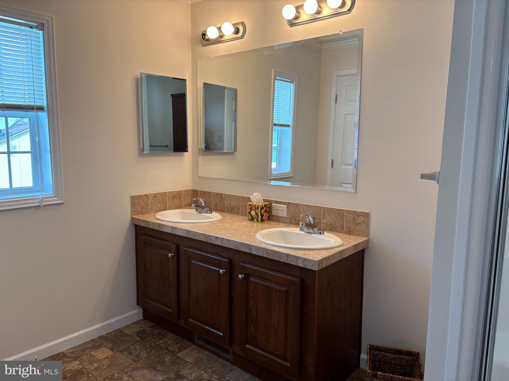 NESHAMINY FALLS - Residential