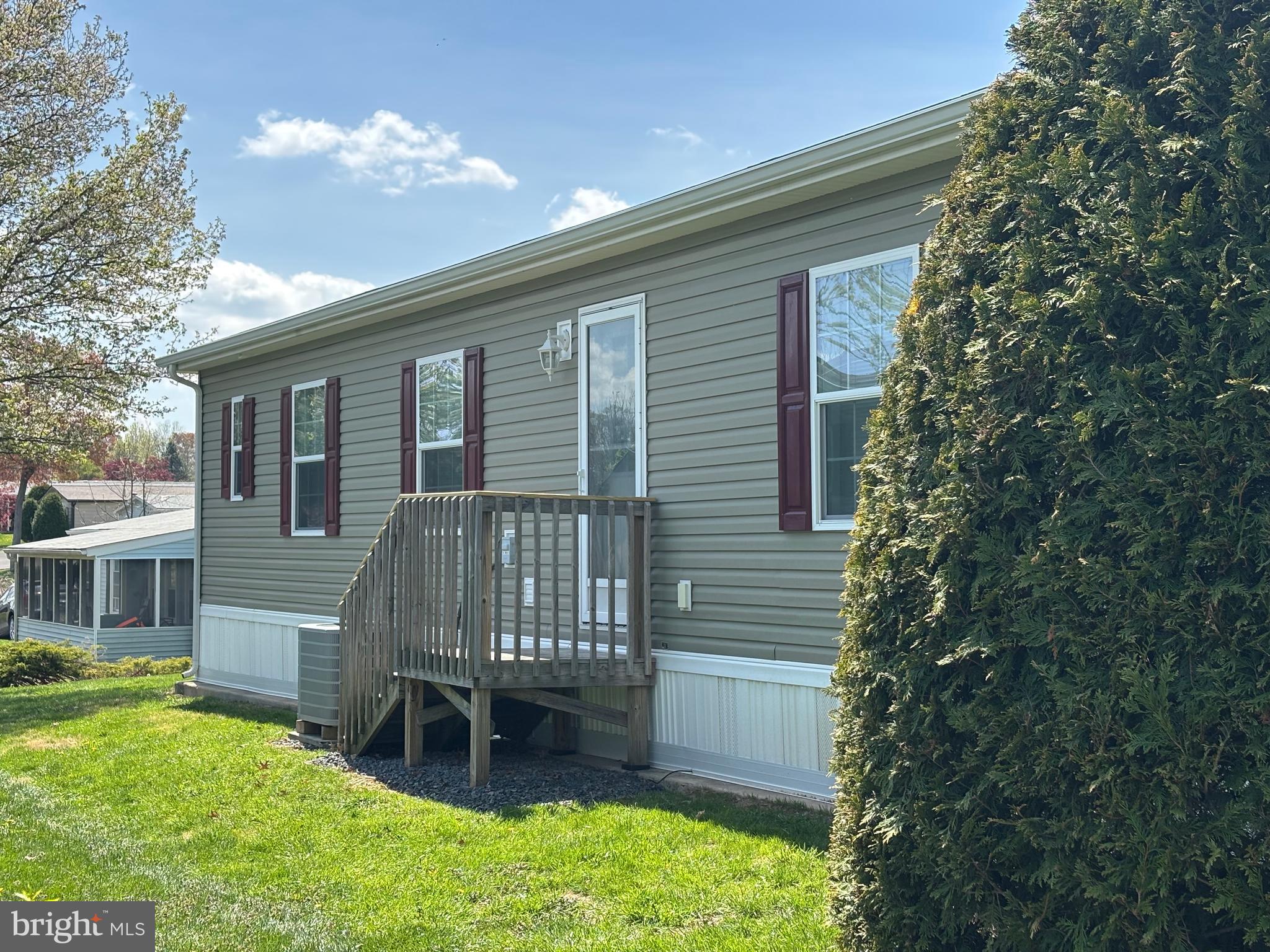 NESHAMINY FALLS - Residential