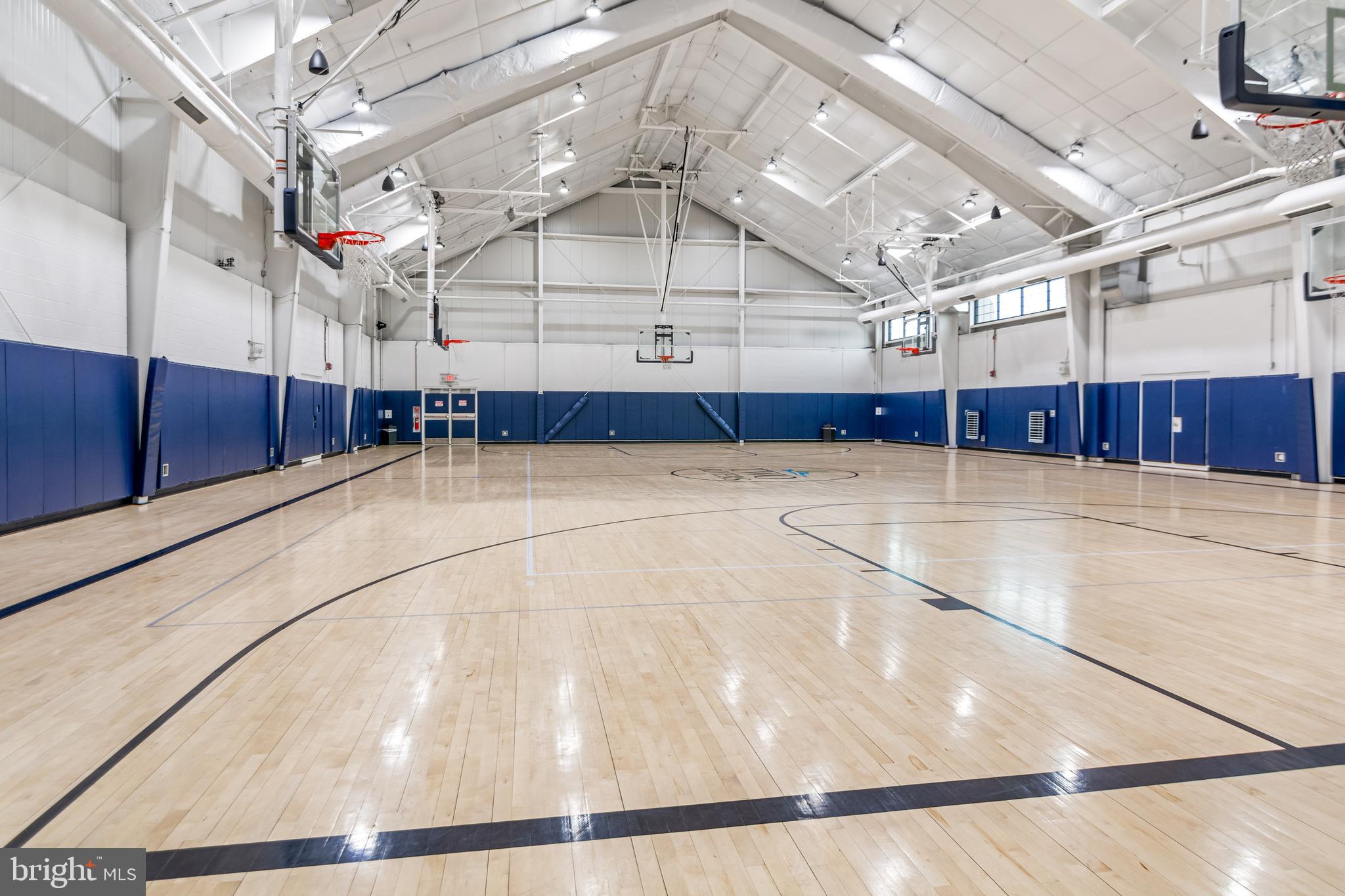 TWO RIVERS - Residential