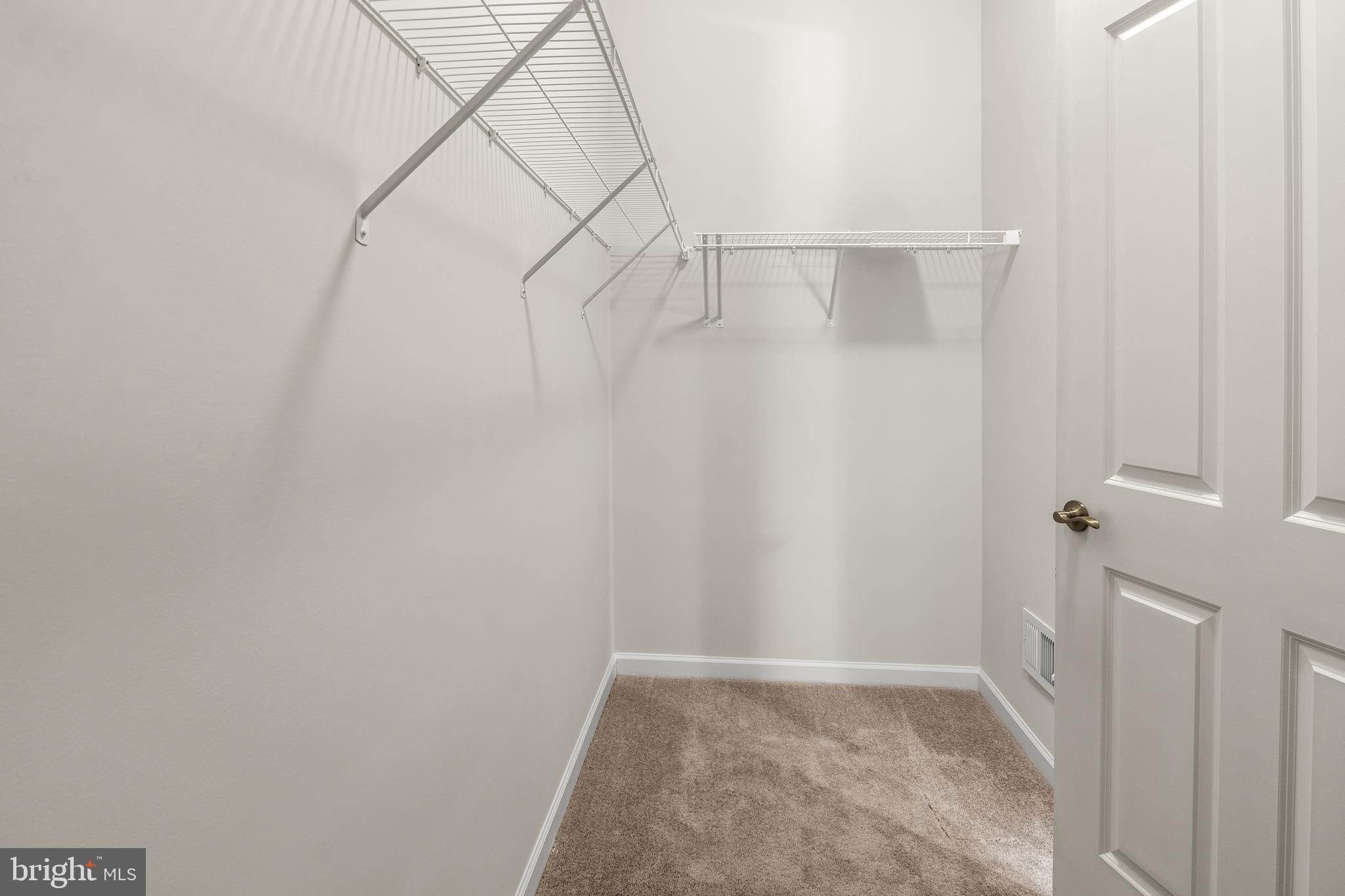 TWO RIVERS - Residential