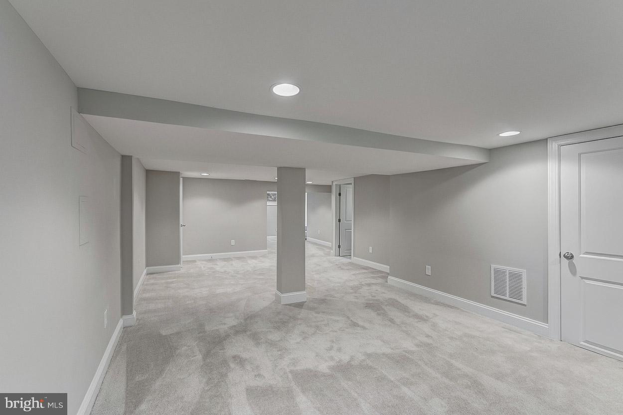 GOSHEN - Residential