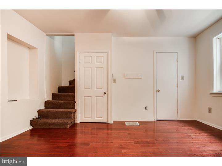PORT RICHMOND - Residential