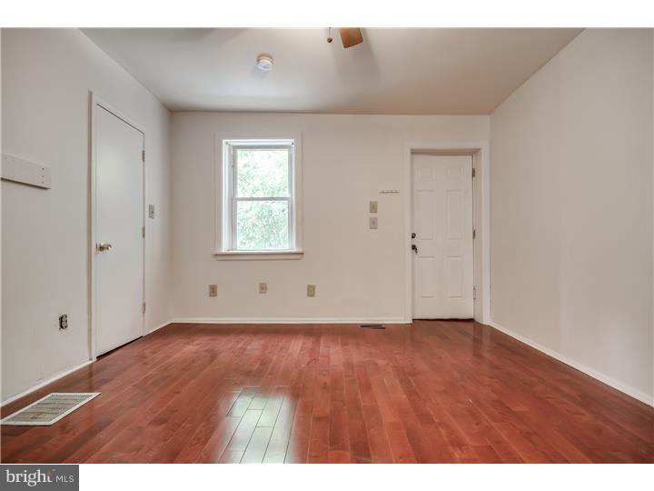 PORT RICHMOND - Residential
