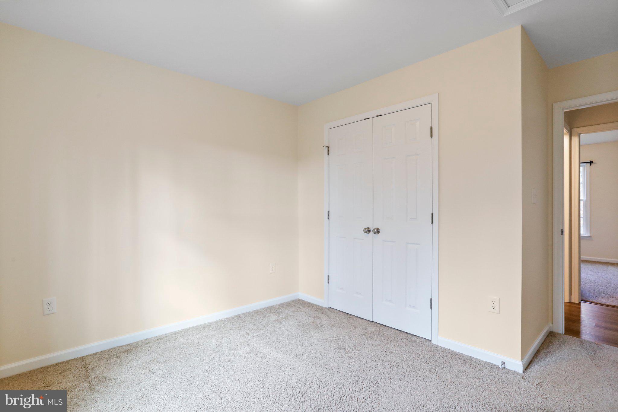 HAMPSHIRE HOUSE ESTATES - Residential