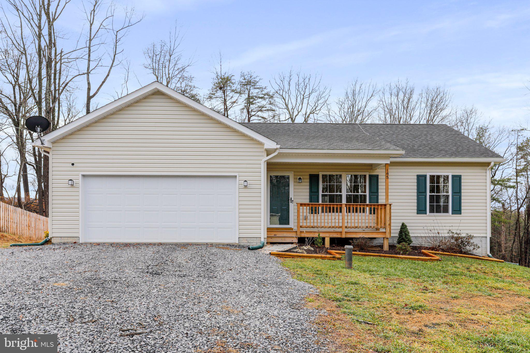 HAMPSHIRE HOUSE ESTATES - Residential