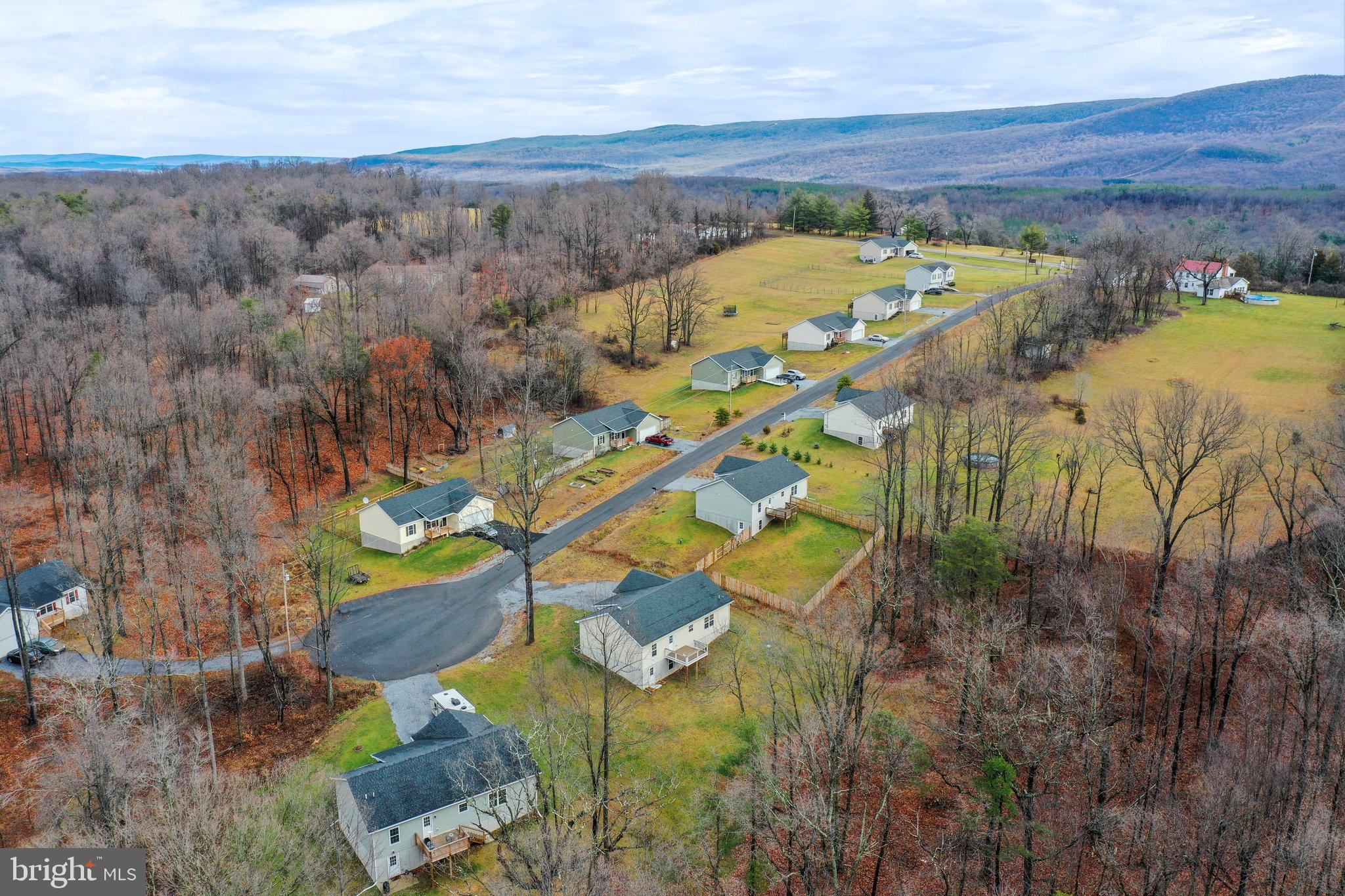 HAMPSHIRE HOUSE ESTATES - Residential