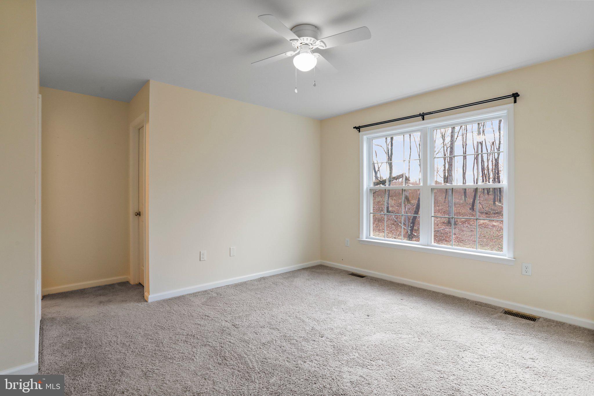 HAMPSHIRE HOUSE ESTATES - Residential