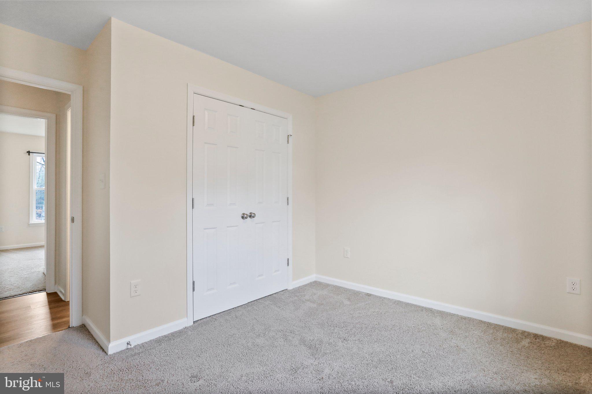 HAMPSHIRE HOUSE ESTATES - Residential