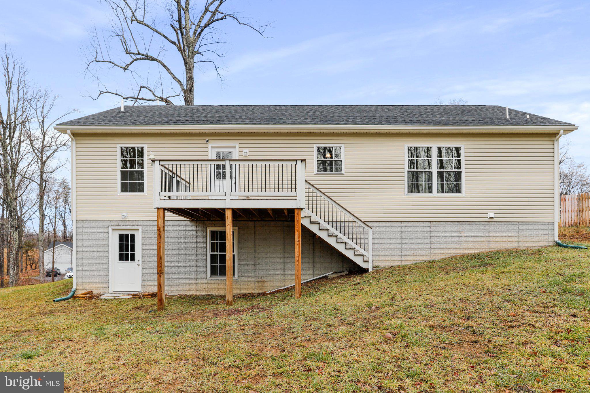 HAMPSHIRE HOUSE ESTATES - Residential