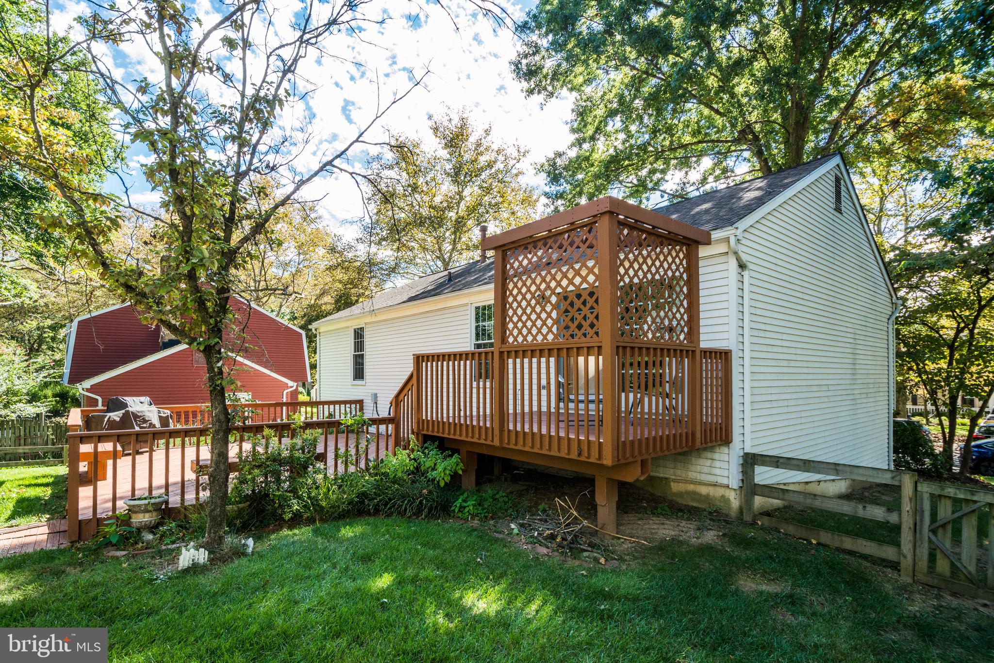 LONG REACH - Residential