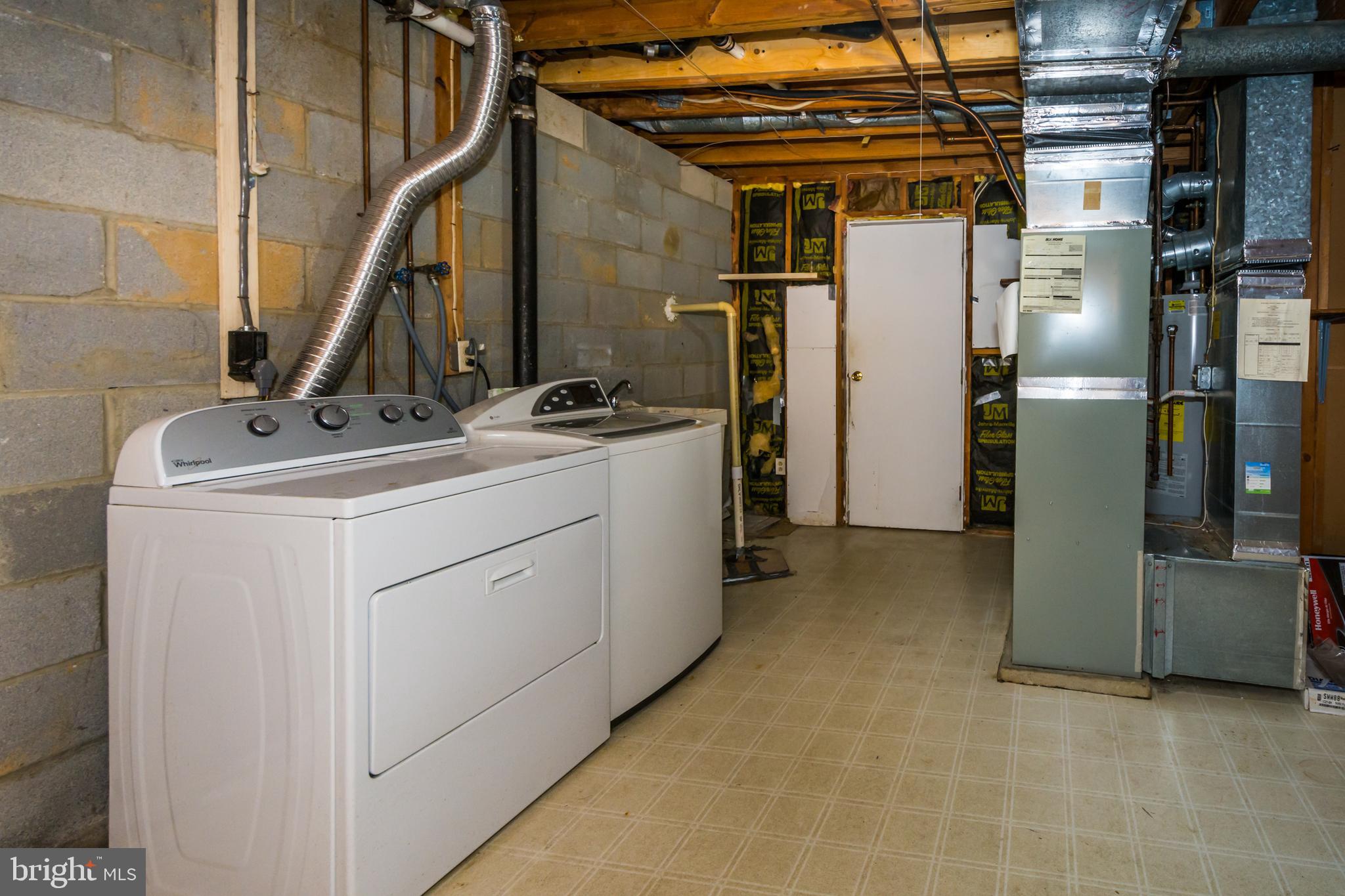 LONG REACH - Residential