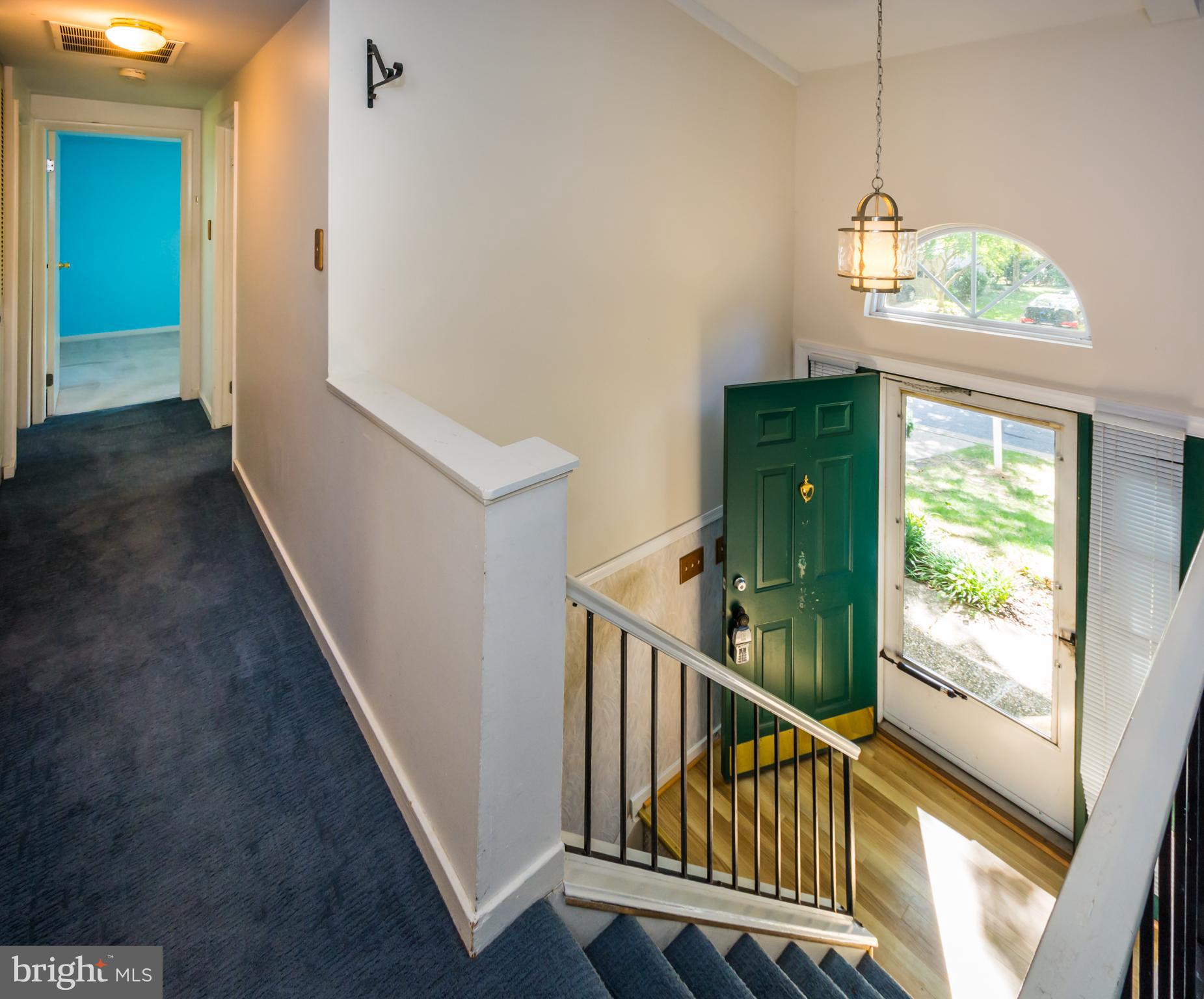 LONG REACH - Residential