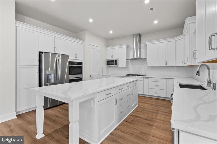 43290 GREELEY SQUARE