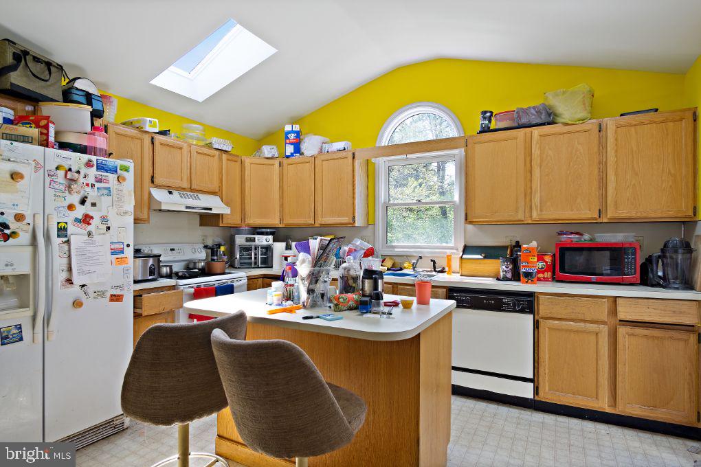 ABBEY DOWNS - Residential