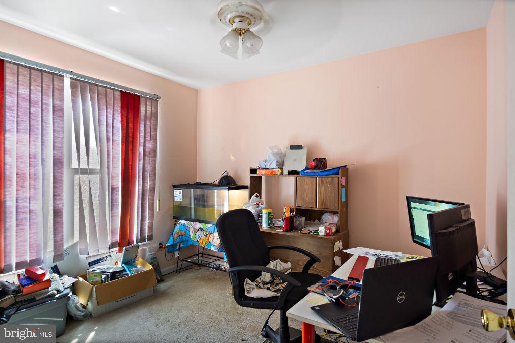 ABBEY DOWNS - Residential