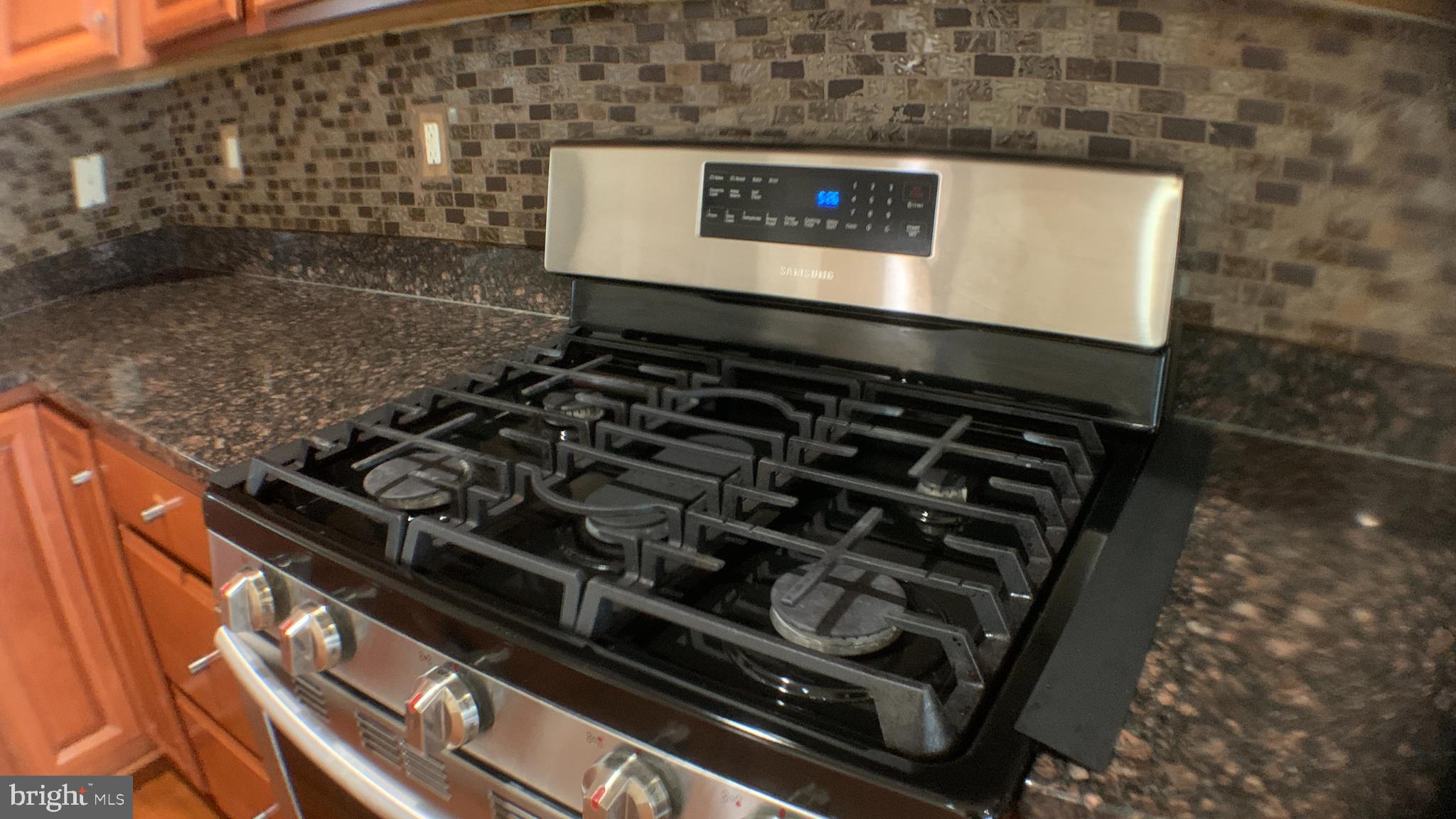 HOWARD SQUARE - Residential Lease