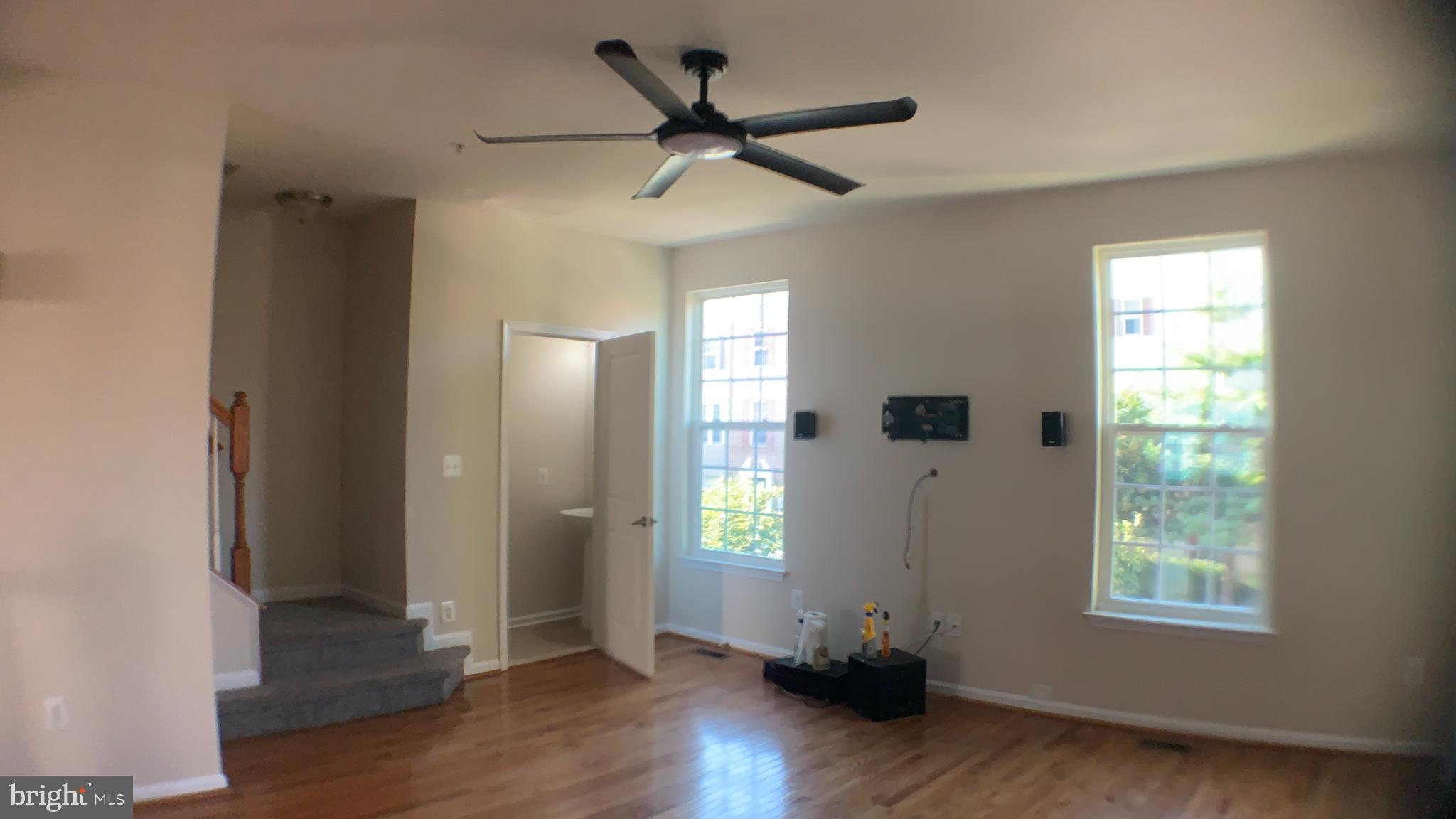 HOWARD SQUARE - Residential Lease