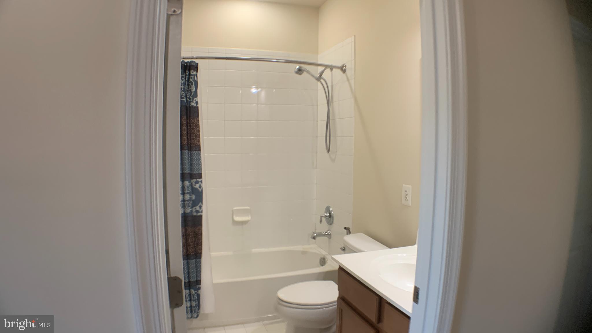 HOWARD SQUARE - Residential Lease