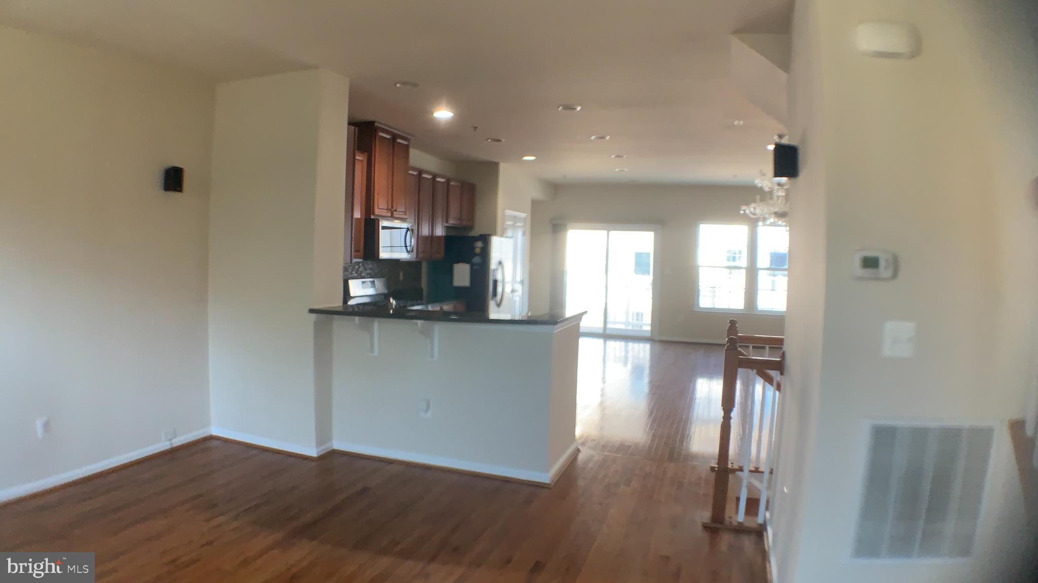 HOWARD SQUARE - Residential Lease