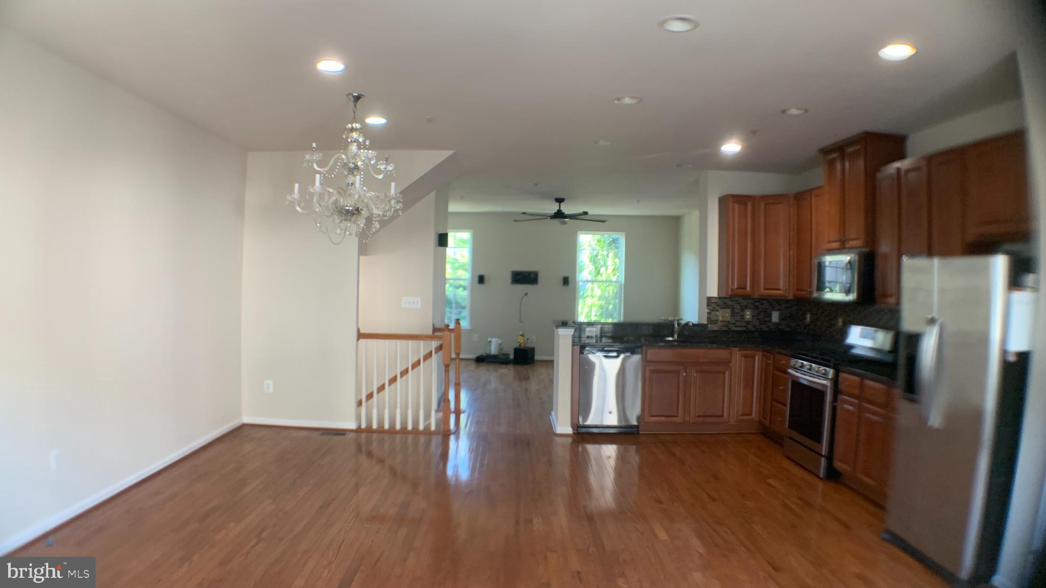 HOWARD SQUARE - Residential Lease