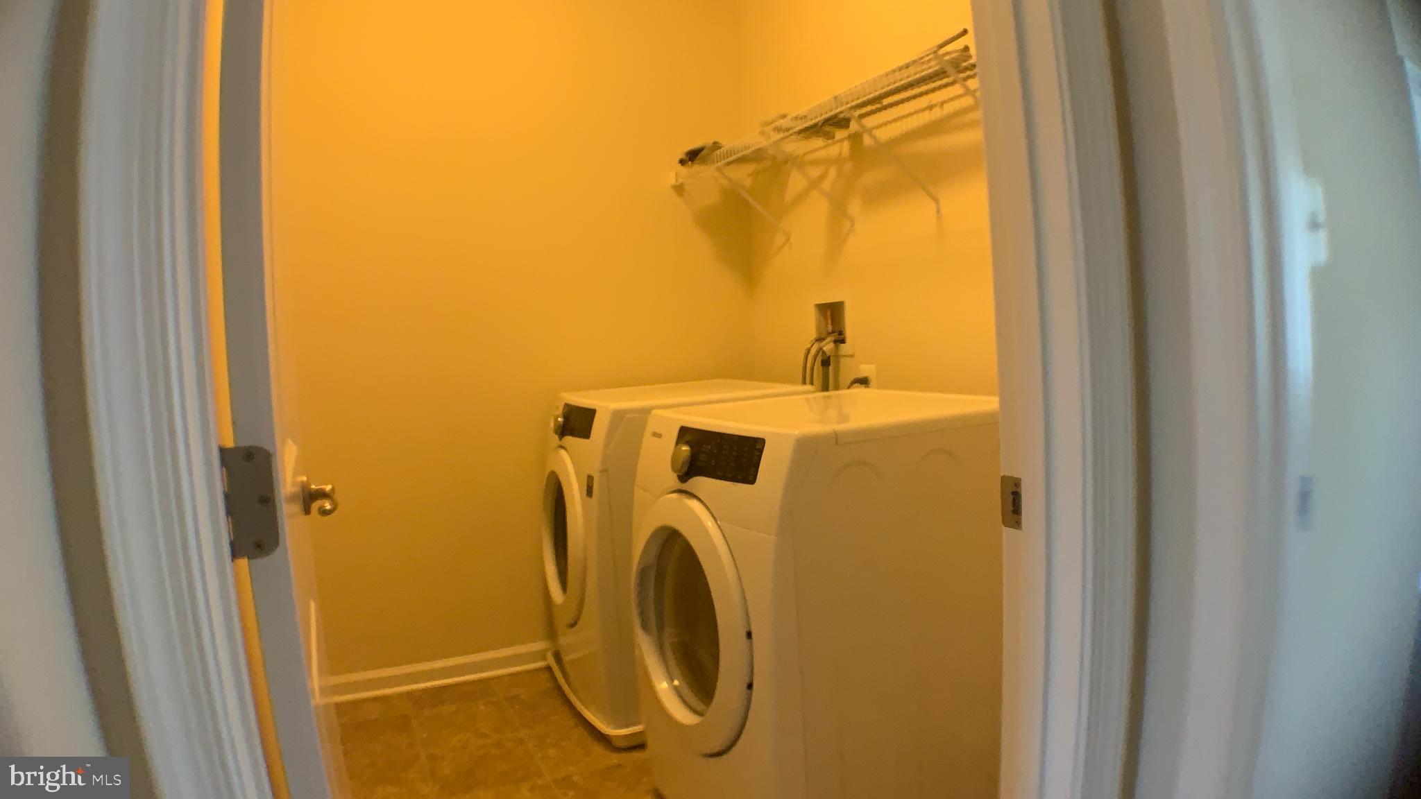 HOWARD SQUARE - Residential Lease